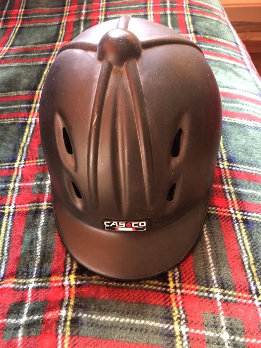 Каска за конна езда