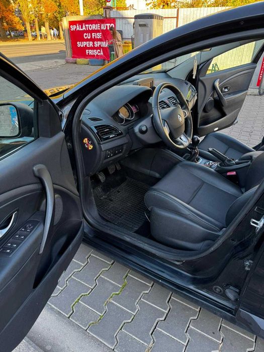 RENAULT MEGANE 1.5 dCi 2015| Facelift | Climă Dublă + NAVI EUROPA