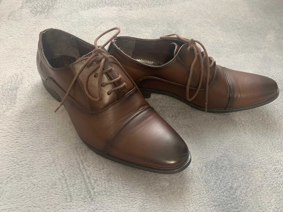 Pantofi eleganti pentru domni culoare maro (Marime 43)