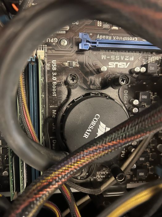 Компютър workstation 16GB RAM