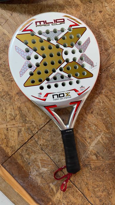 Rachetă padel NOX ML10 Pro Cup – performanță și control, ca nouă