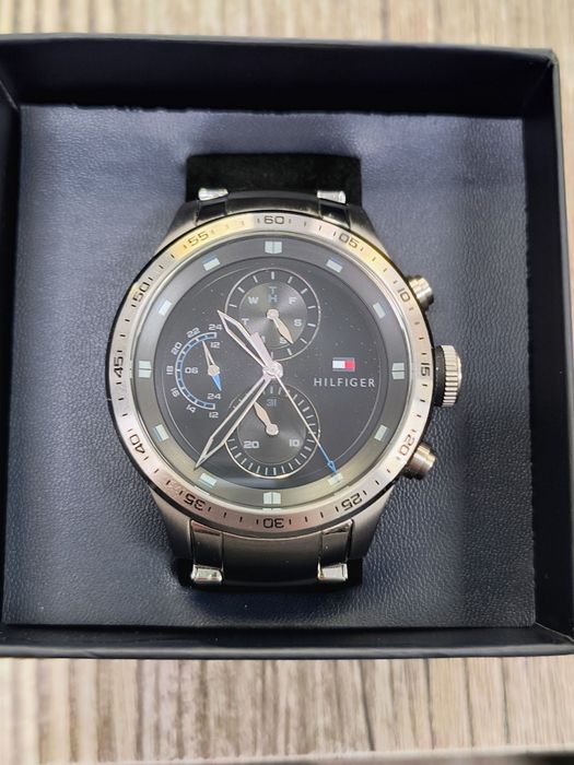 НОВ Часовник Tommy Hilfiger 1791810
