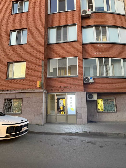 Сдам коммерческое помещение на Куйши Дина