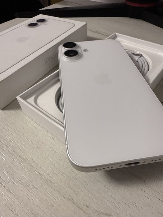 Iphone 16  128Gb ca Nou Garantie internationala
