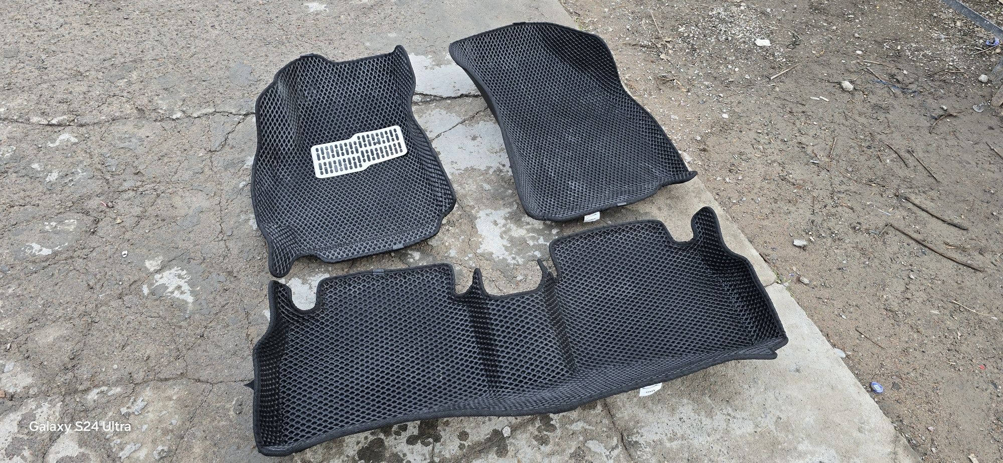 Полик Evacor для Chevrolet Onix