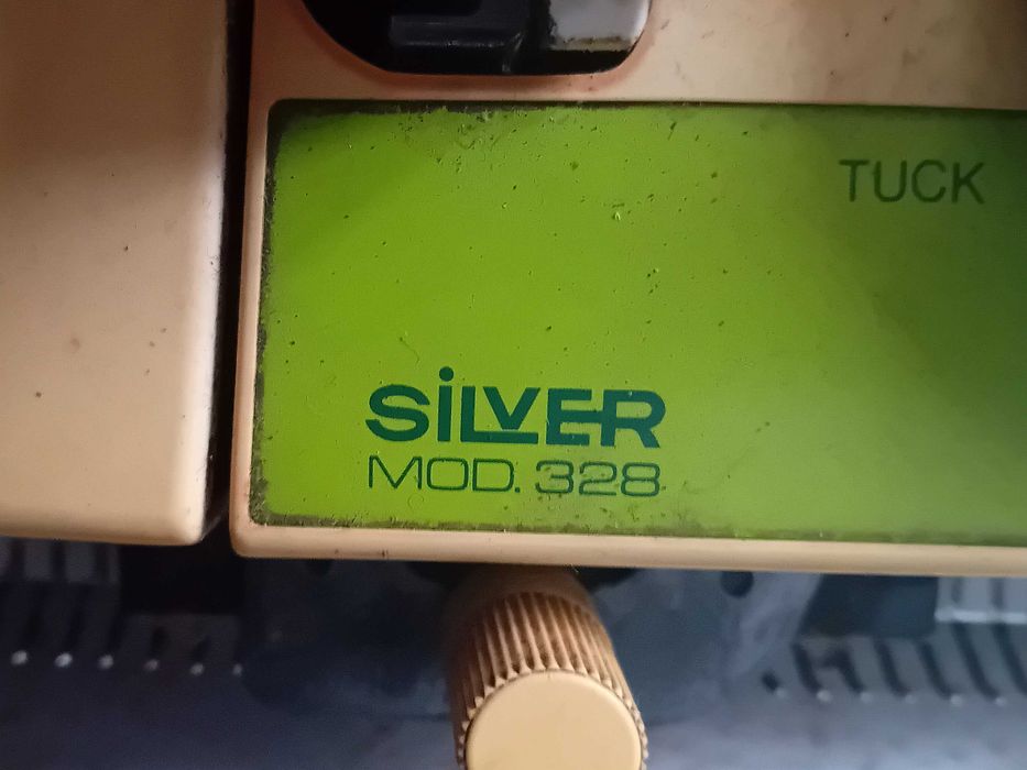 Mașina de tricotat silver 328