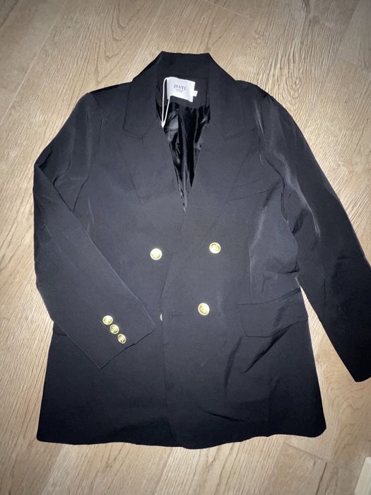 Новые вещи, продам срочно