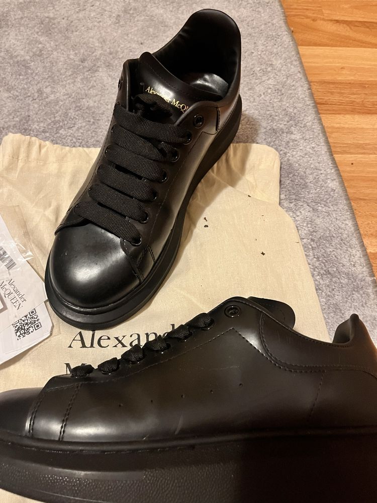 Alexander Mcqueen premium quality