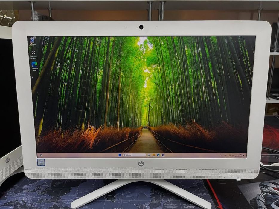 Моноблок офисный HP AIO 22 FullHD/Intel Core i3-7100U/4GB/SSD 256GB
