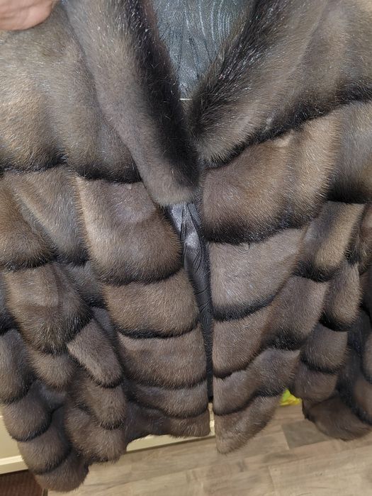 Продам Шубу норковую