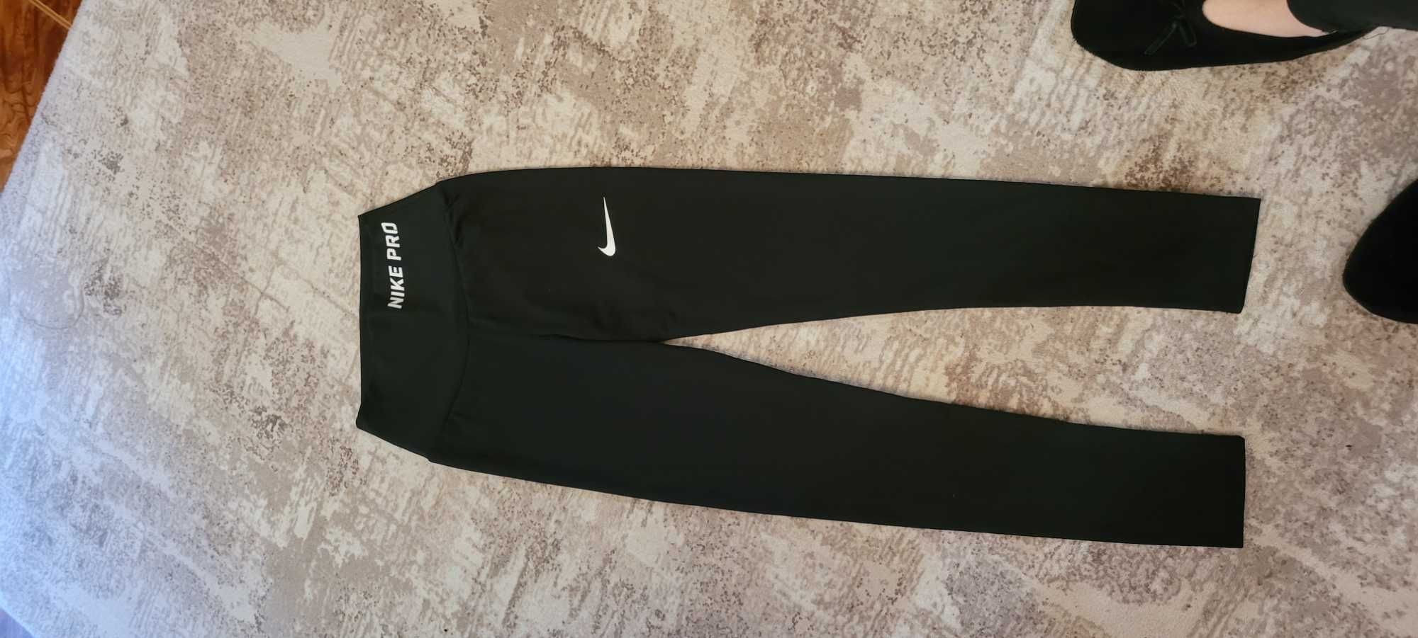 Дълги и къси клинове NIKE PRO