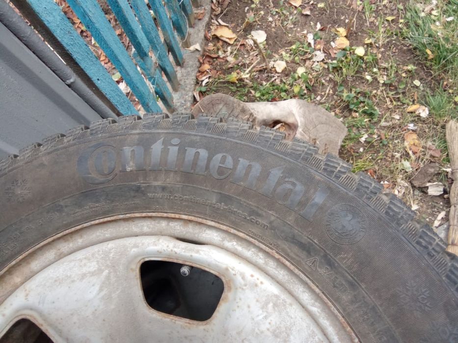 Продаю зимние шины с диском