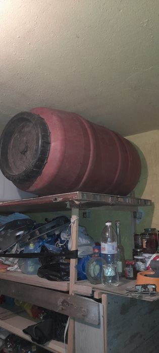 2 броя бидони 120 л