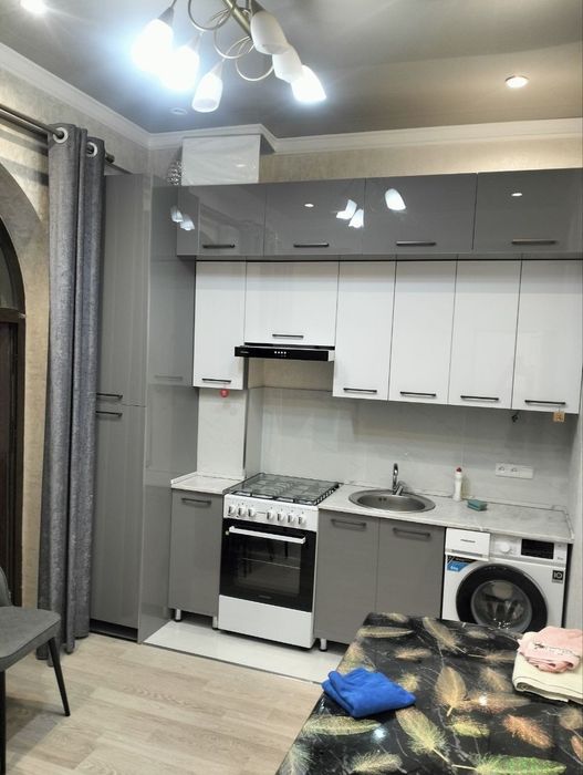 Buyuk ipak yoʻli metrosi yaqinida arenda