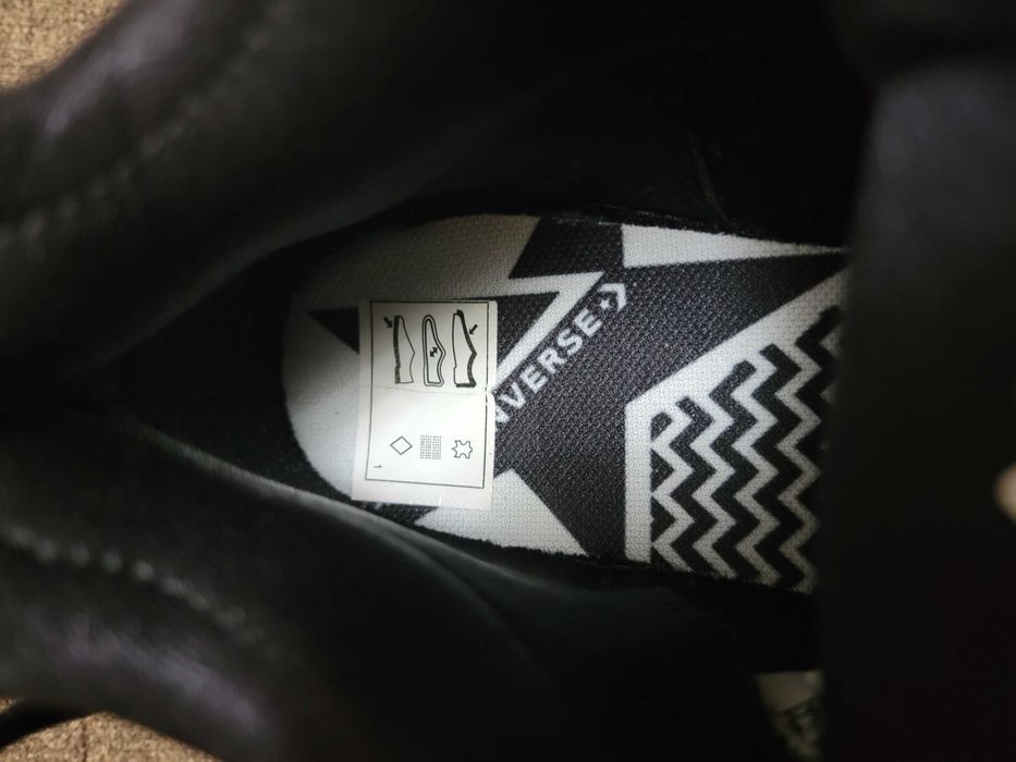 маратонки Converse