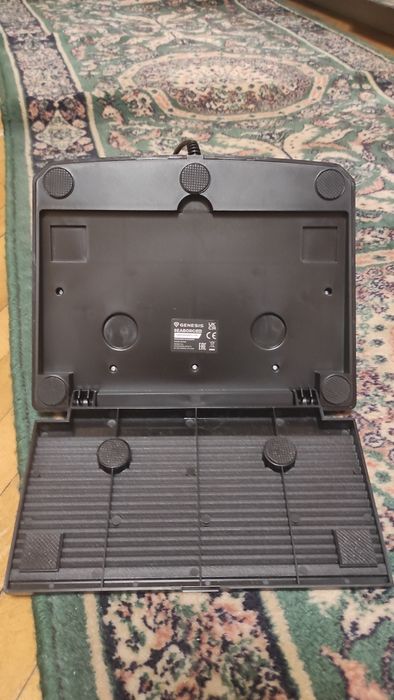 Волан Genesis Seaborg 400