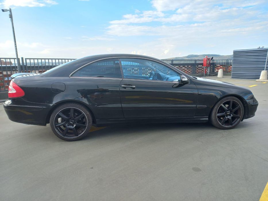 Vând CLK 1.8 Kompressor automat