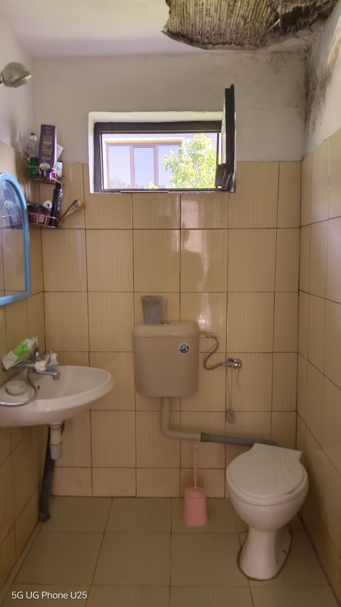 Продавам къща в гр.Ловеч