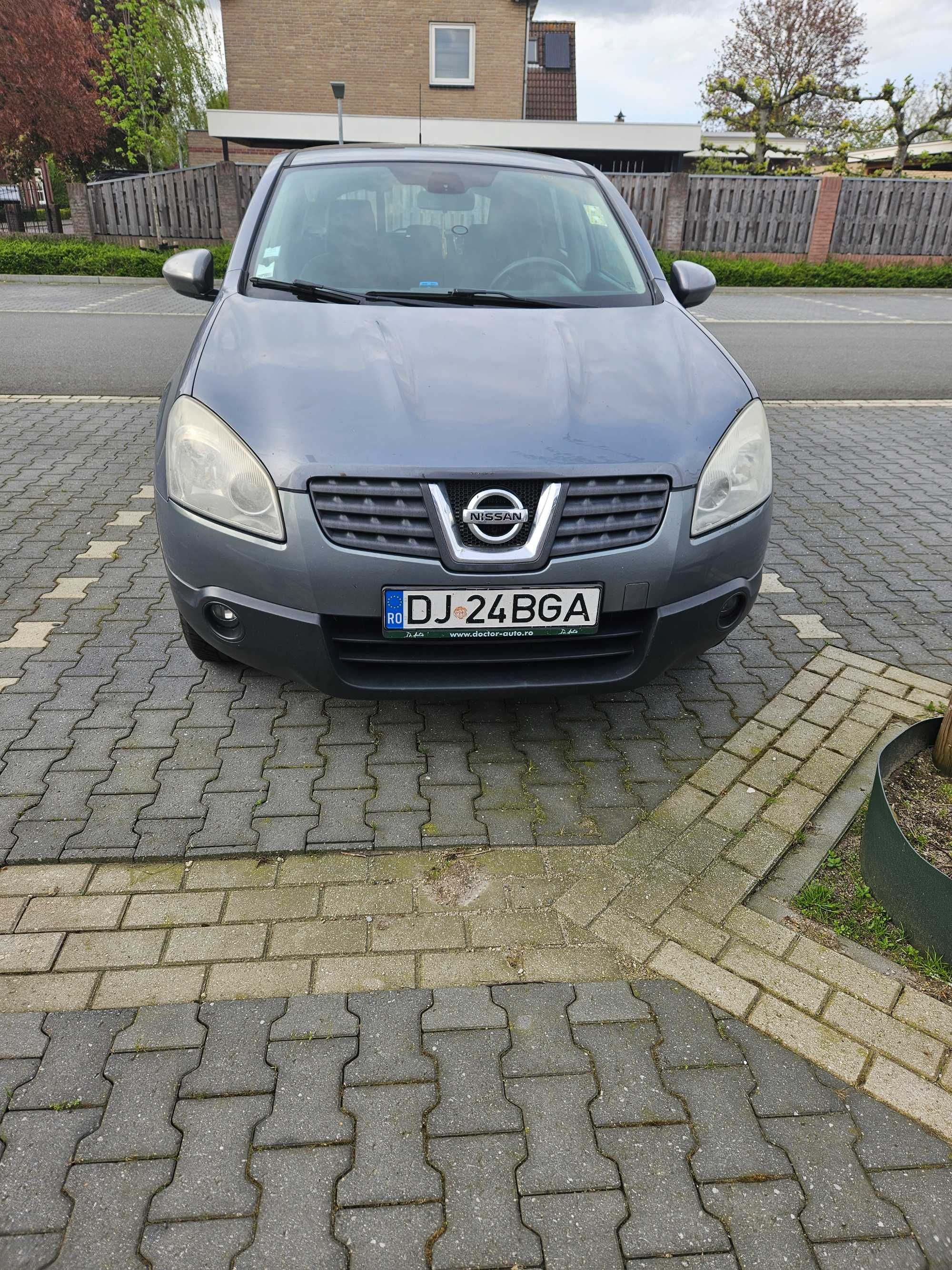 Vând Nissan qaschai