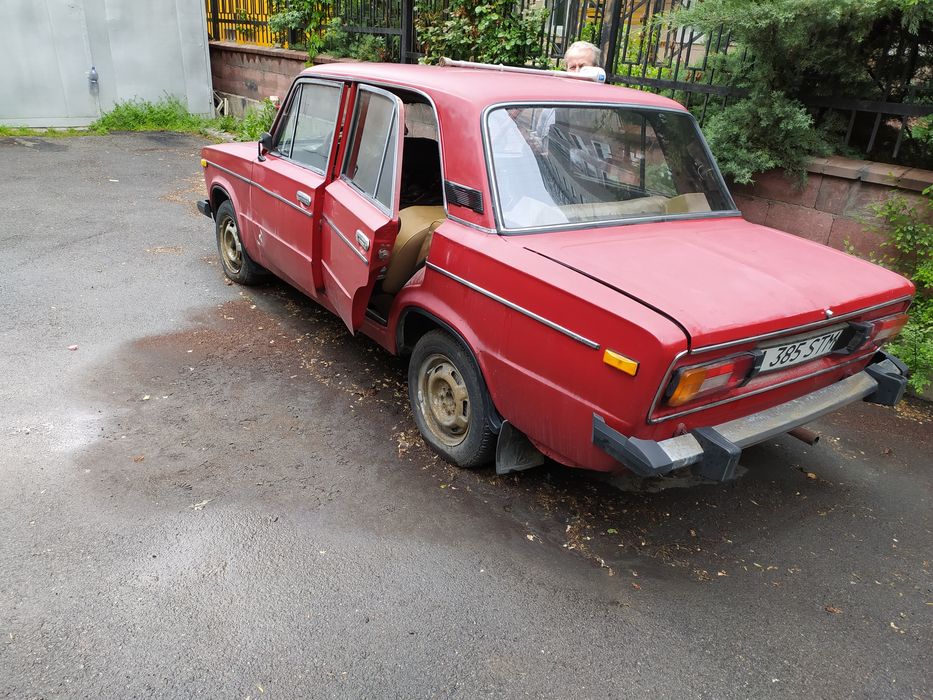 Срочно продам машину