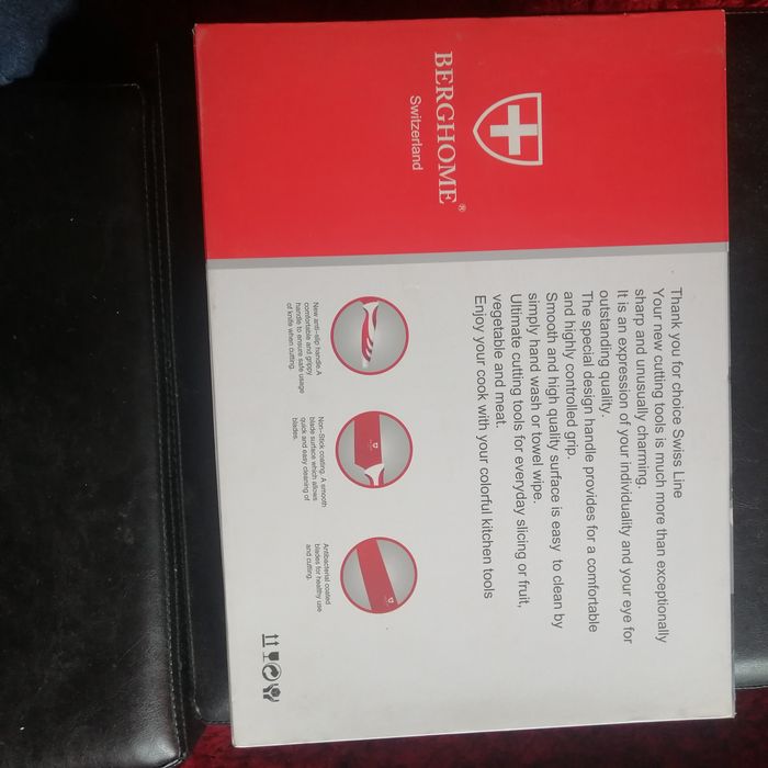 Set cuțite BERGHOME. NOU.