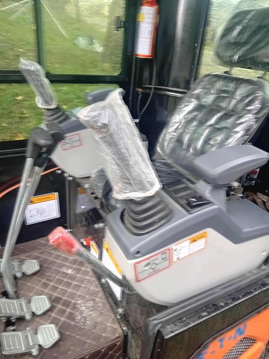 Miniexcavator 1800 kg