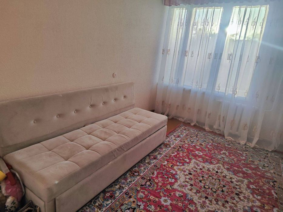 Кора камиш 2/4 оилага 3 хонали квартира тансикбоев