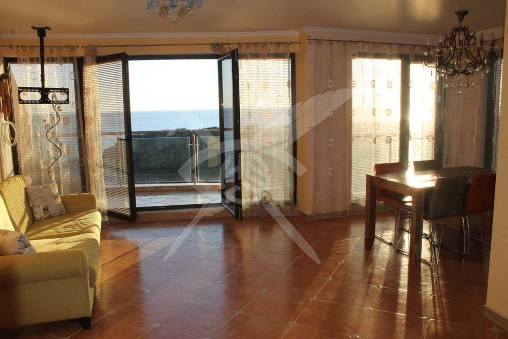 Продава се Тристаен апартамент в с. Синеморец, Област Бургас - 86 кв.м за 2198 €/кв.м - Снимка #2