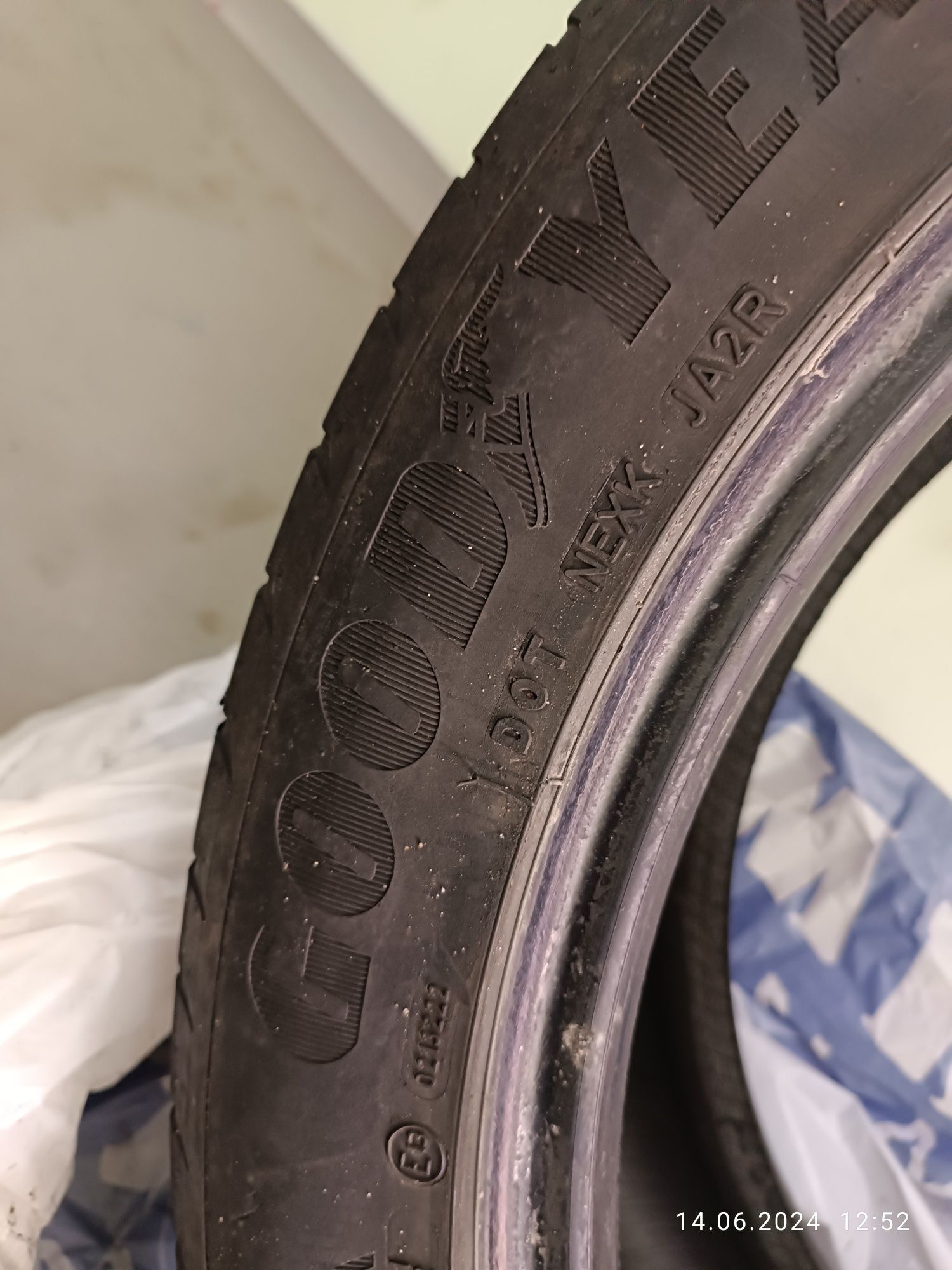Гуми Good year eagle f1 asymmetric 2 265/45/20.  3 бр.