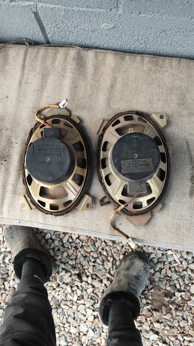 Калонка Камри 10