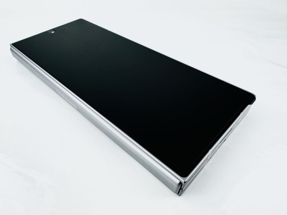 КАТО НОВ! Samsung Galaxy Z Fold 6 5G 256GB 12RAM Silver Гаранция!