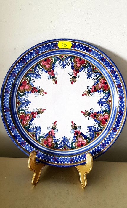 Farfurii/boluri vechi din ceramică italiană