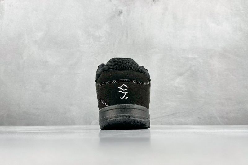 Нови мъжки маратонки Nike JORDAN JUMPMAN TRAVIS SCOTT Black Edition