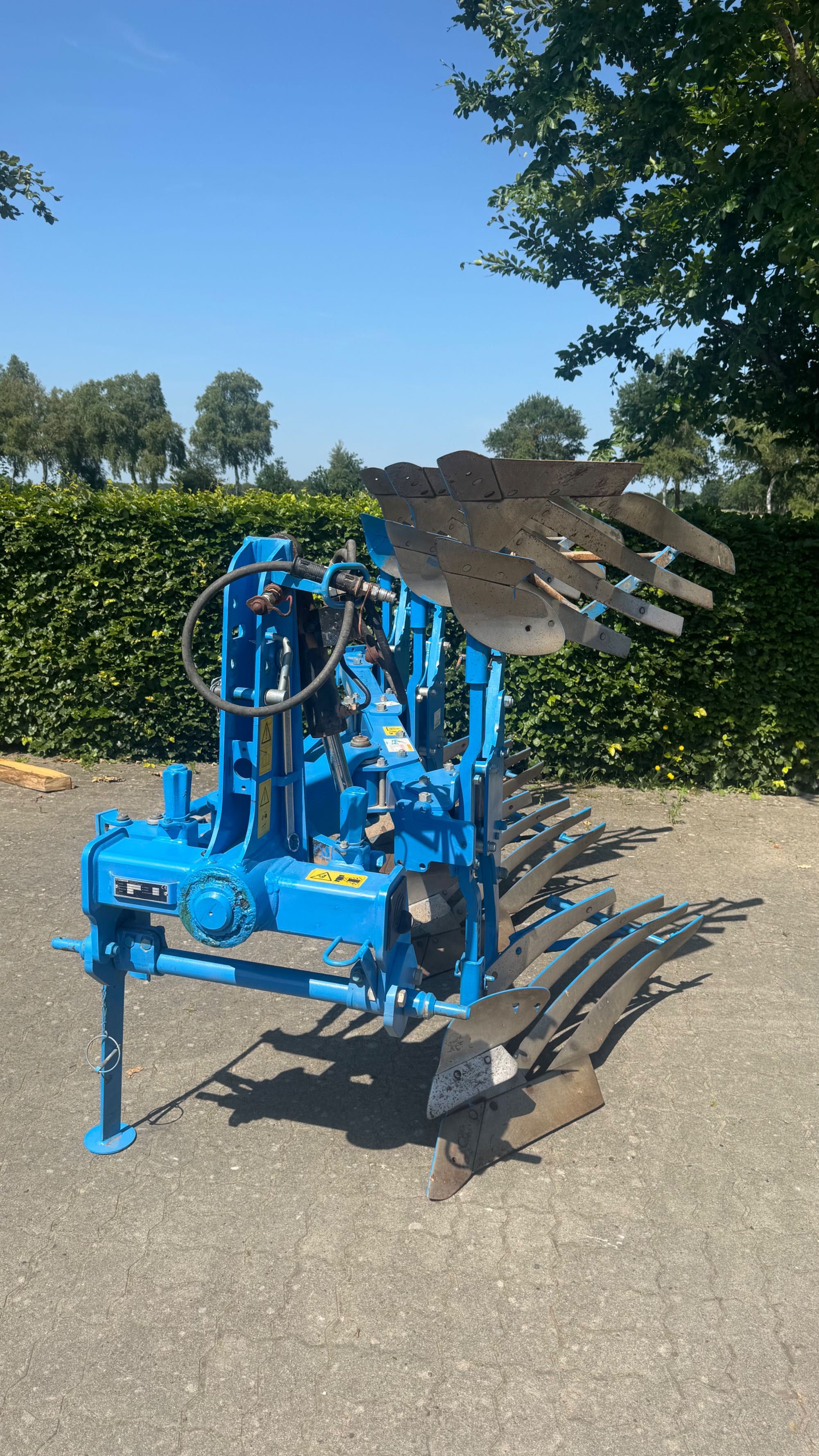 Lemken Europal 5 Belarus, Claas Arion, Case tortadi