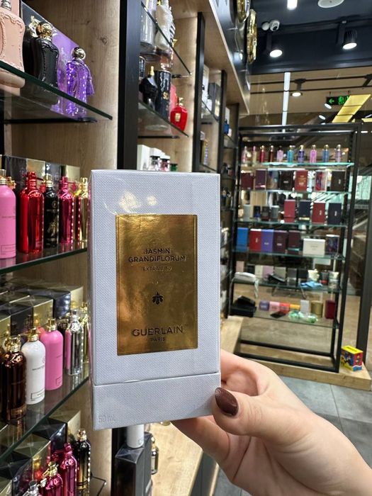 Ами #Парфюм 
87лв/43.46 €