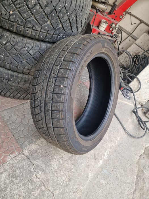Зимние шины 245/50 R20