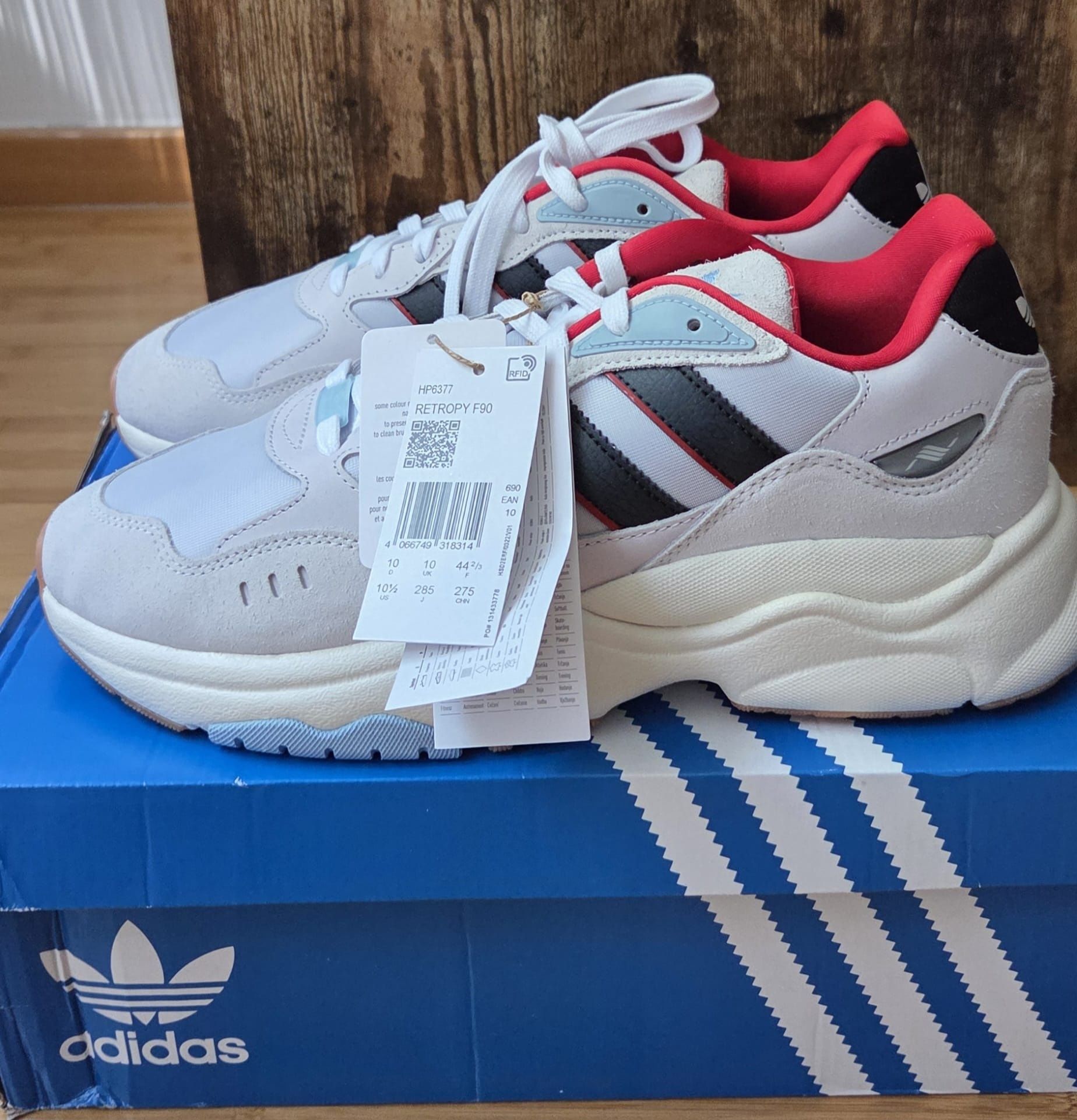 Adidas/Nu Nike, Under Armour, New Balance, Puma, Reebok