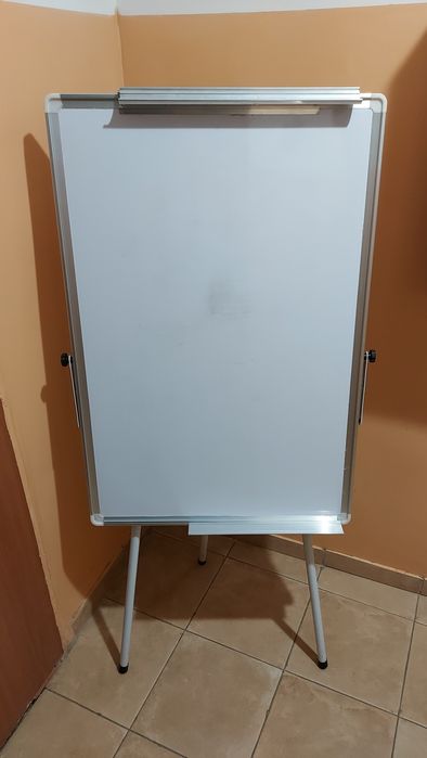 Маркерная доска целая регулируется