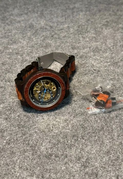 Германские Часы Holzwerk

• Коричневый большой де