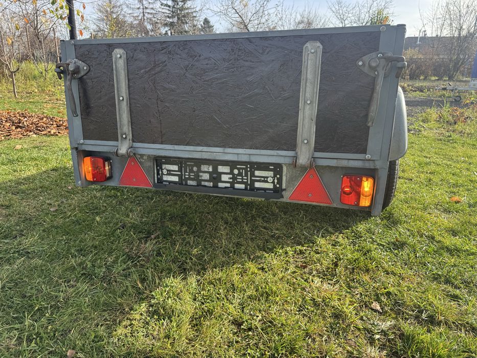 Remorca 750 kg stare -ca noua