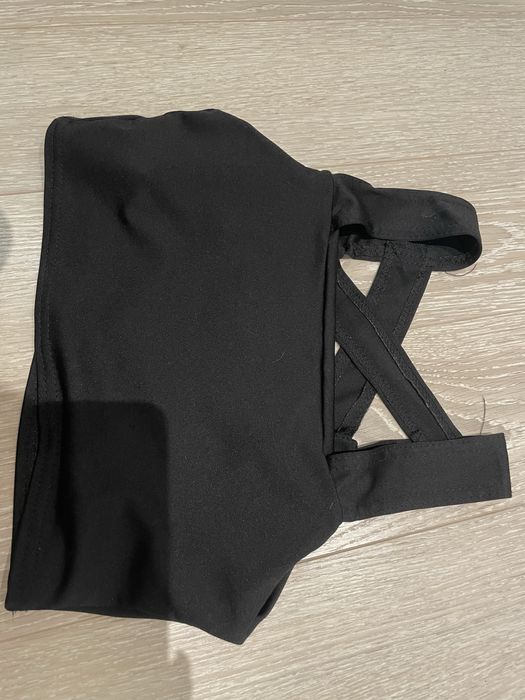 Спортен топ черен С