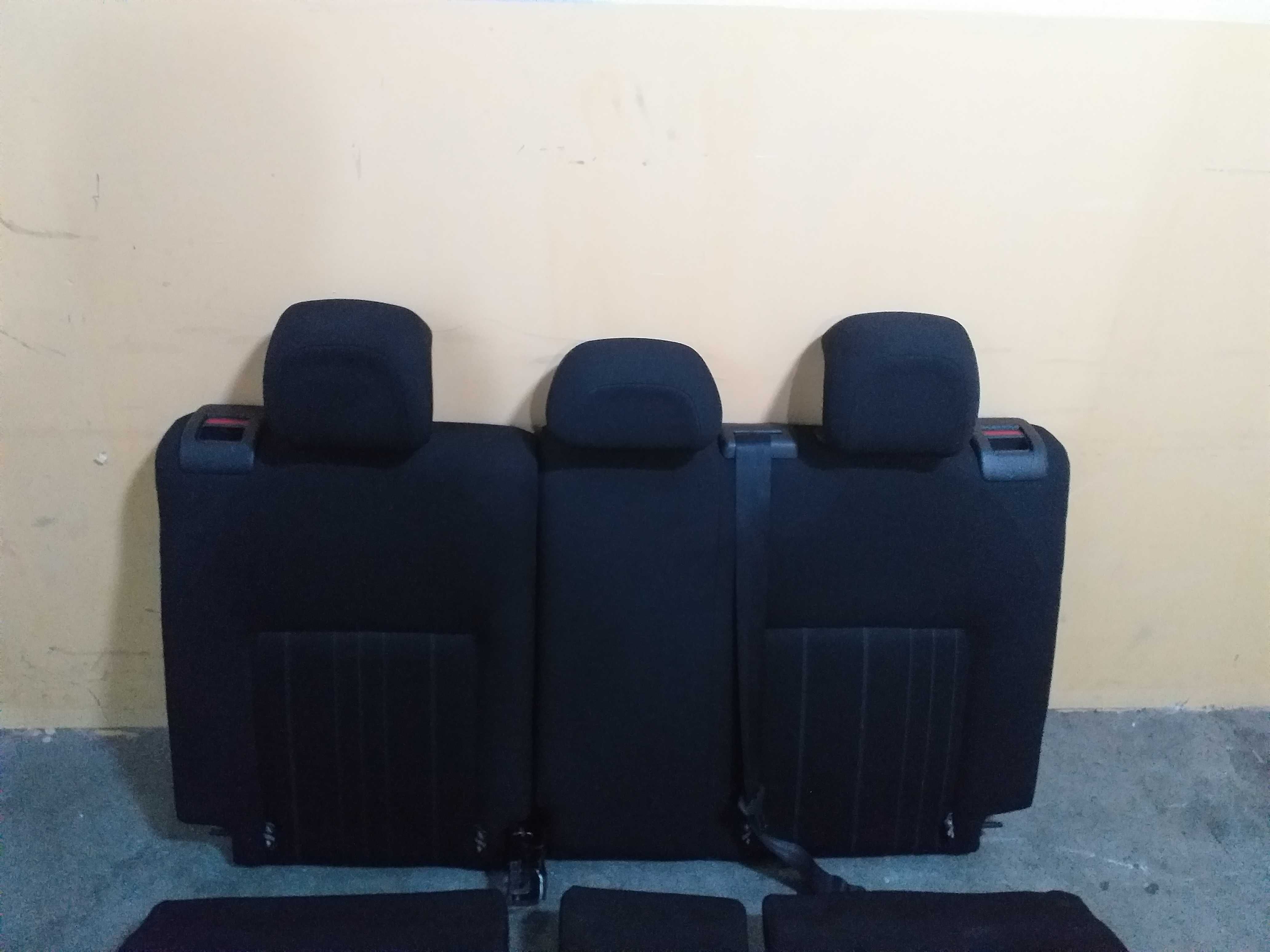 Bancheta Citroen C4 + Cinturi