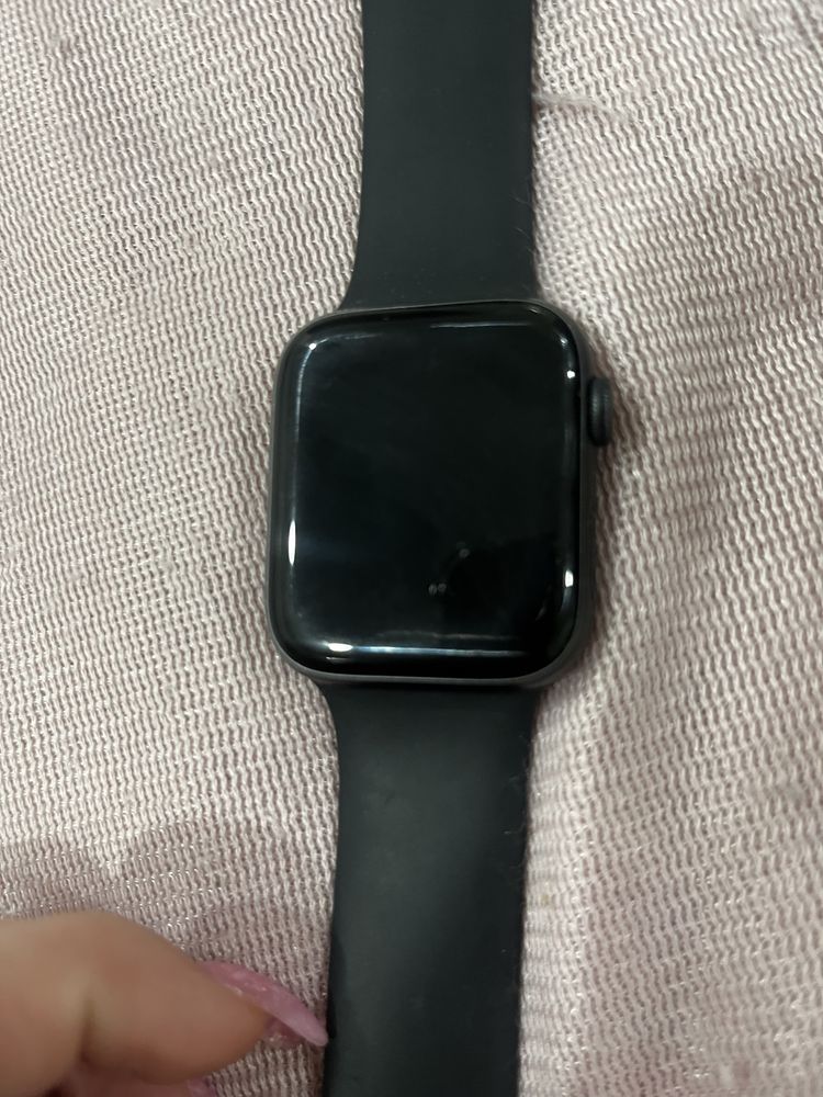 Продаются Apple watch series 5