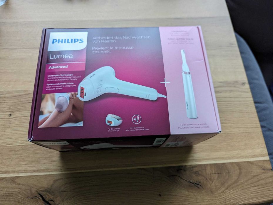 Epilator IPL PHILIPS Lumea Avanced BRI921/00
