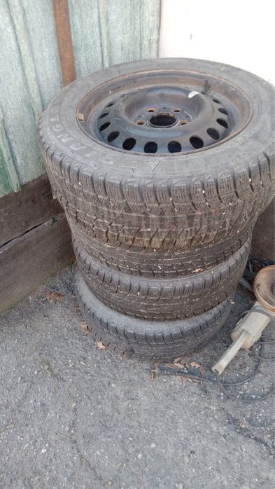 Зимний шина на 15