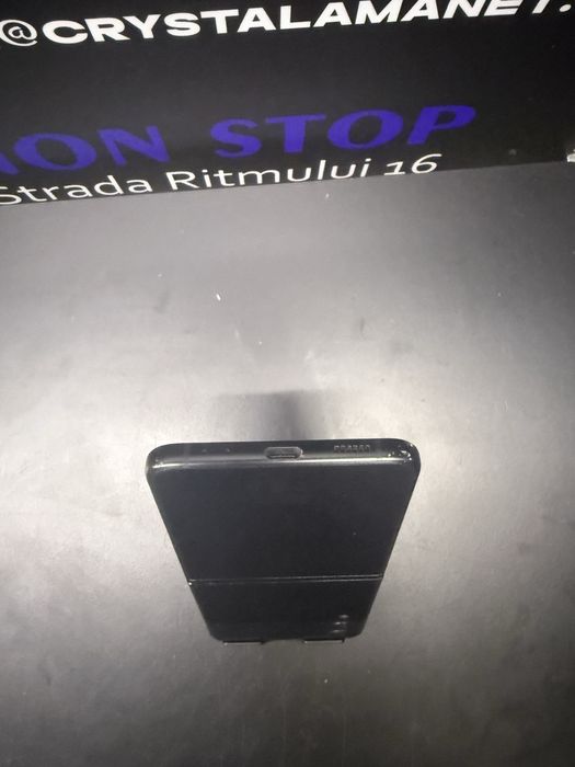 Samsung Galaxy Z Flip3 5G