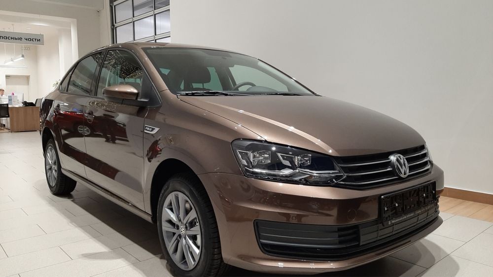 Volkswagen polo коричневый 2018
