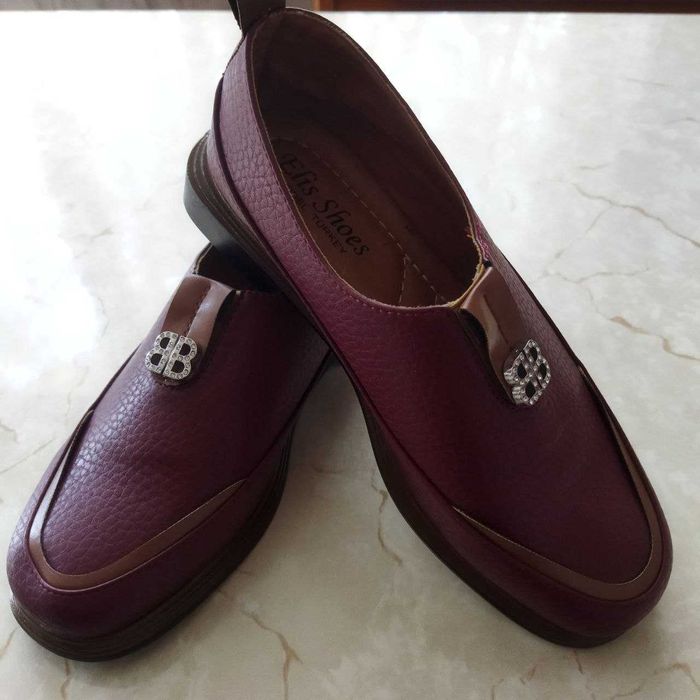 Новые демисезонные туфли.