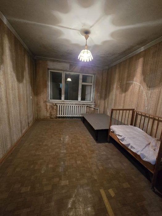 2 xonali arzon kvartira sotiladi. Zakanal.