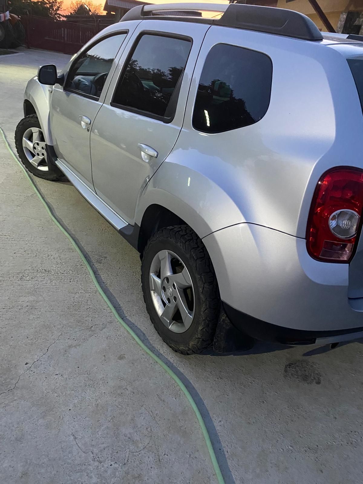 Duster 4×4 de vânzare!